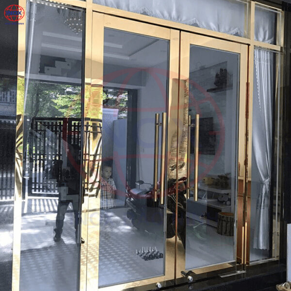 Gia công cửa kính inox màu cao cấp – Sang trọng, bền đẹp cho công trình | Inox Bắc Ninh 4 gia công cửa kính inox màu theo yêu cầu - inox bắc ninh